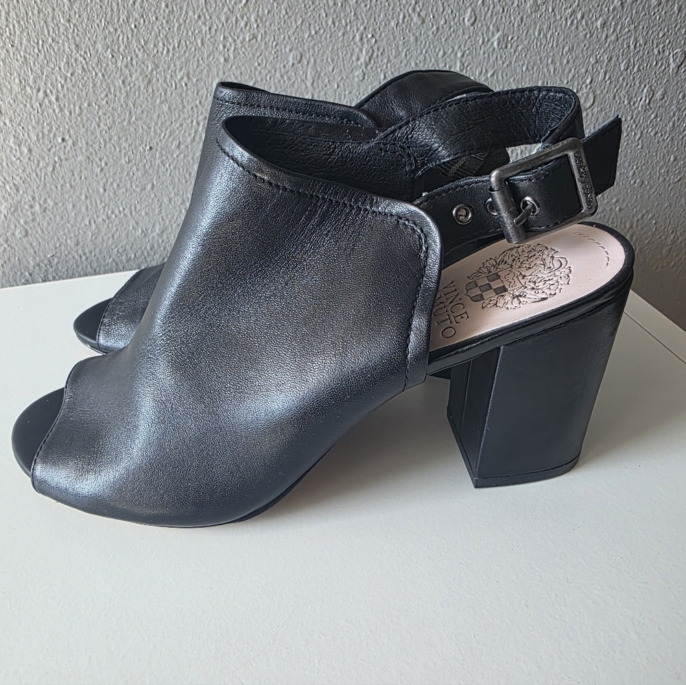 Vince Camuto Black open toe heel Size 7 1/2
